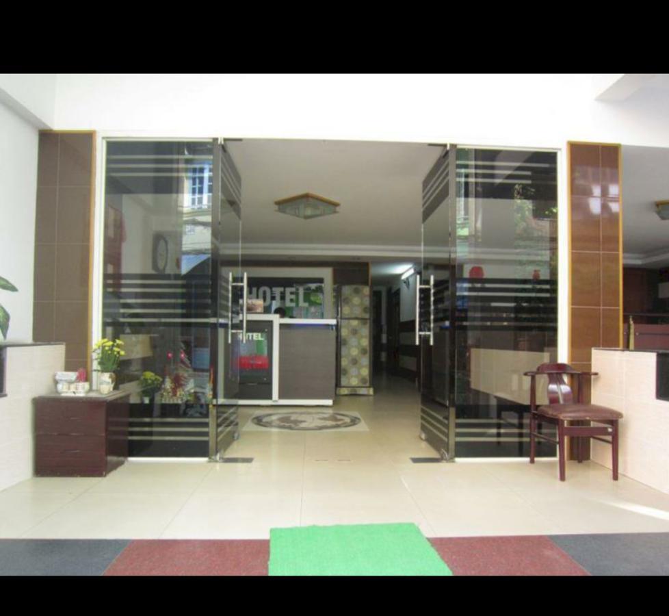 Binh Dung Hotel Ho Chi Minh City Bagian luar foto