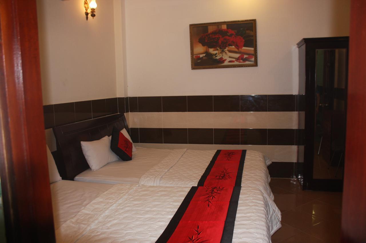 Binh Dung Hotel Ho Chi Minh City Bagian luar foto