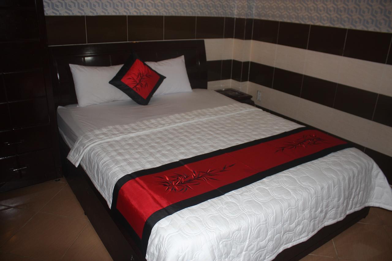 Binh Dung Hotel Ho Chi Minh City Bagian luar foto