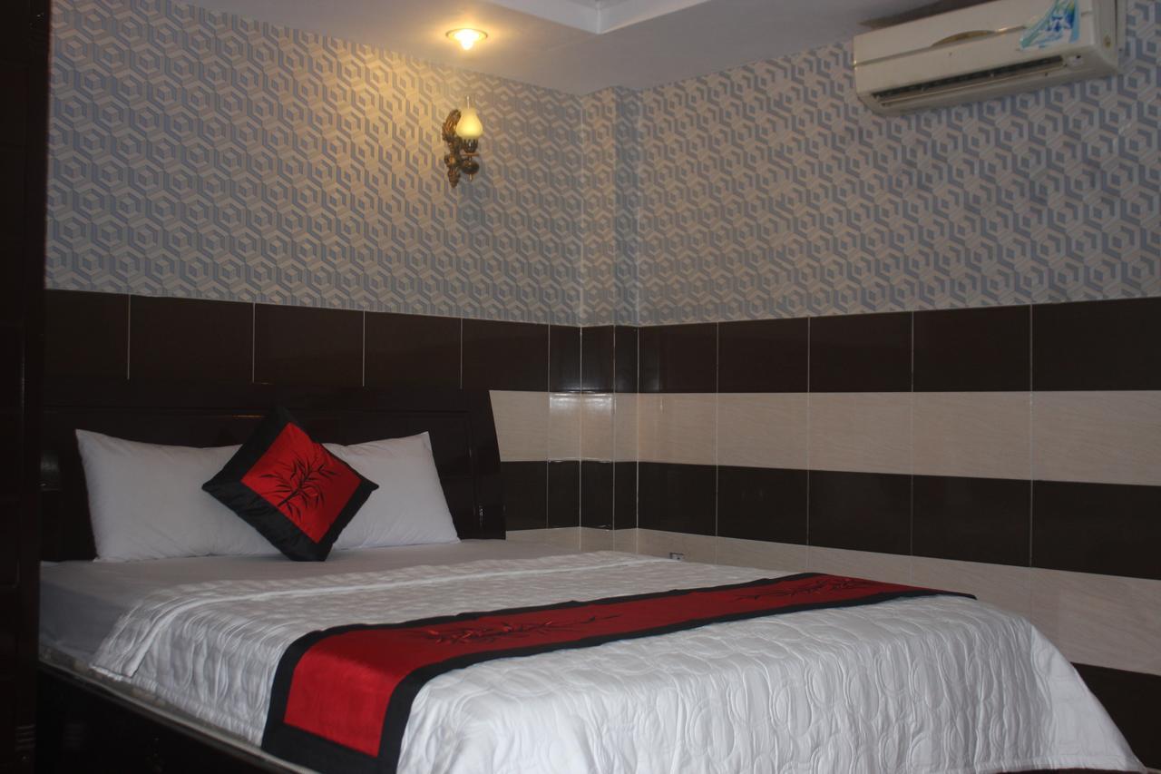 Binh Dung Hotel Ho Chi Minh City Bagian luar foto