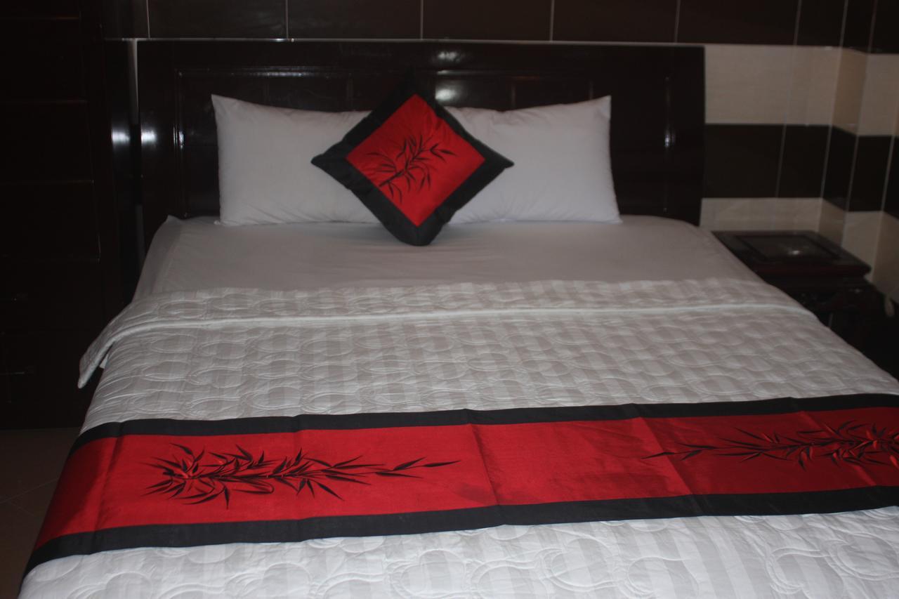 Binh Dung Hotel Ho Chi Minh City Bagian luar foto